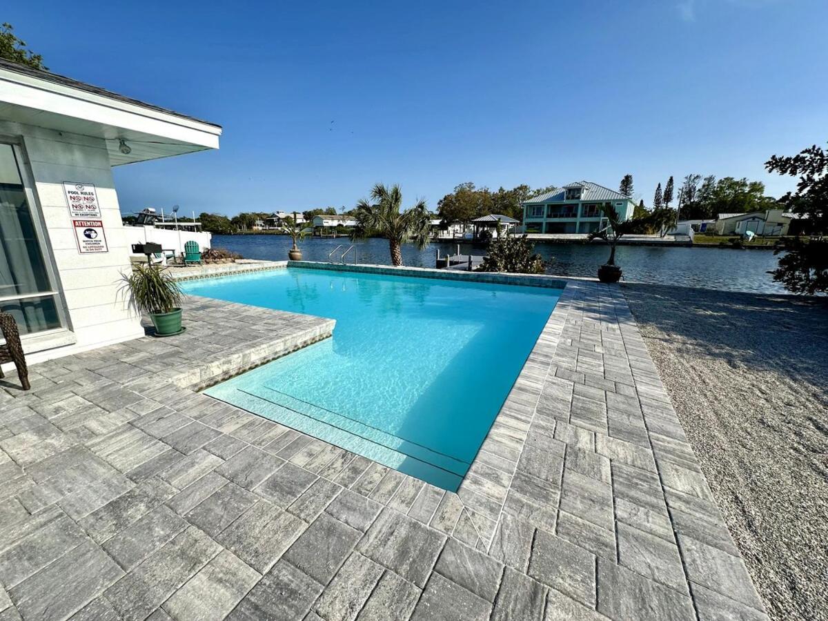 Blue Heron House, Private 4 Bedroom Waterfront W Heated Pool And Fire Pit Ruskin Exteriör bild
